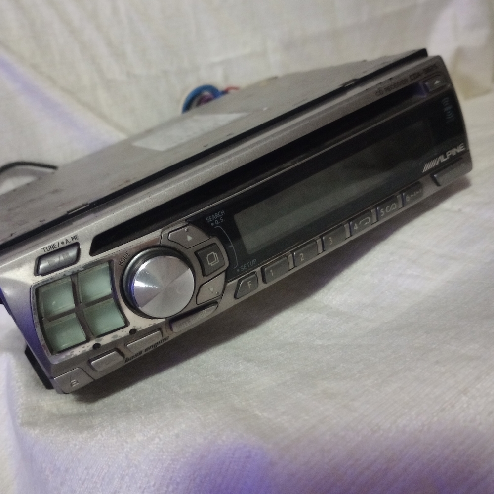 Alpine Car Radio Deck